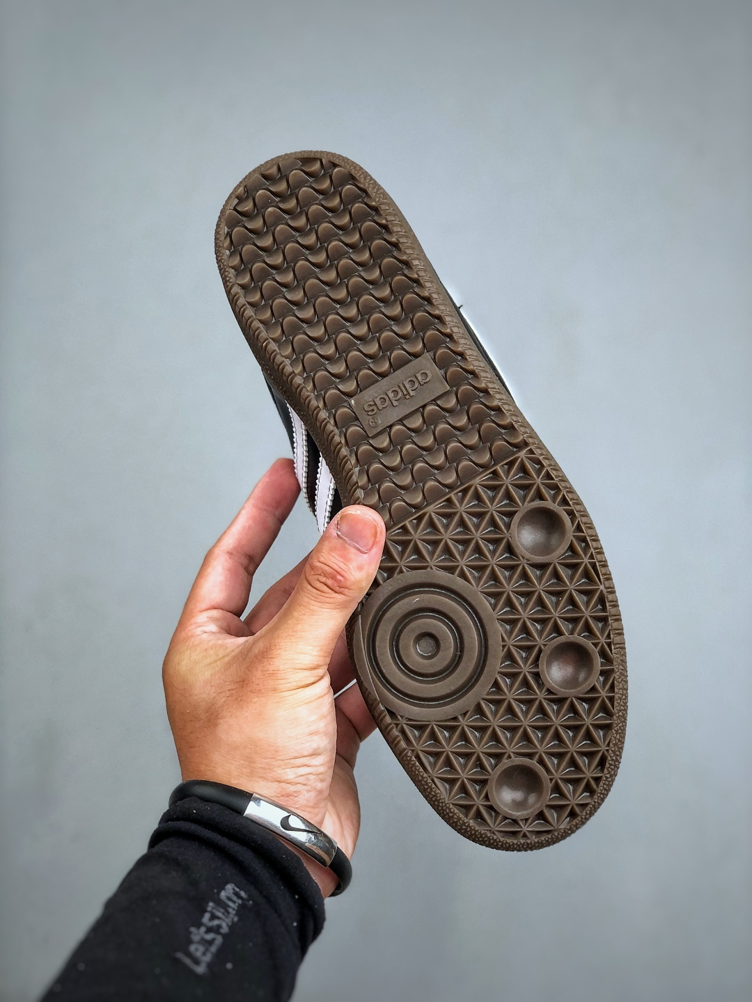 Adidas x BAPE Samba: Classic Style with a Streetwear Edge Limited Edition 9 cmp i1760722371258 9023 0 7