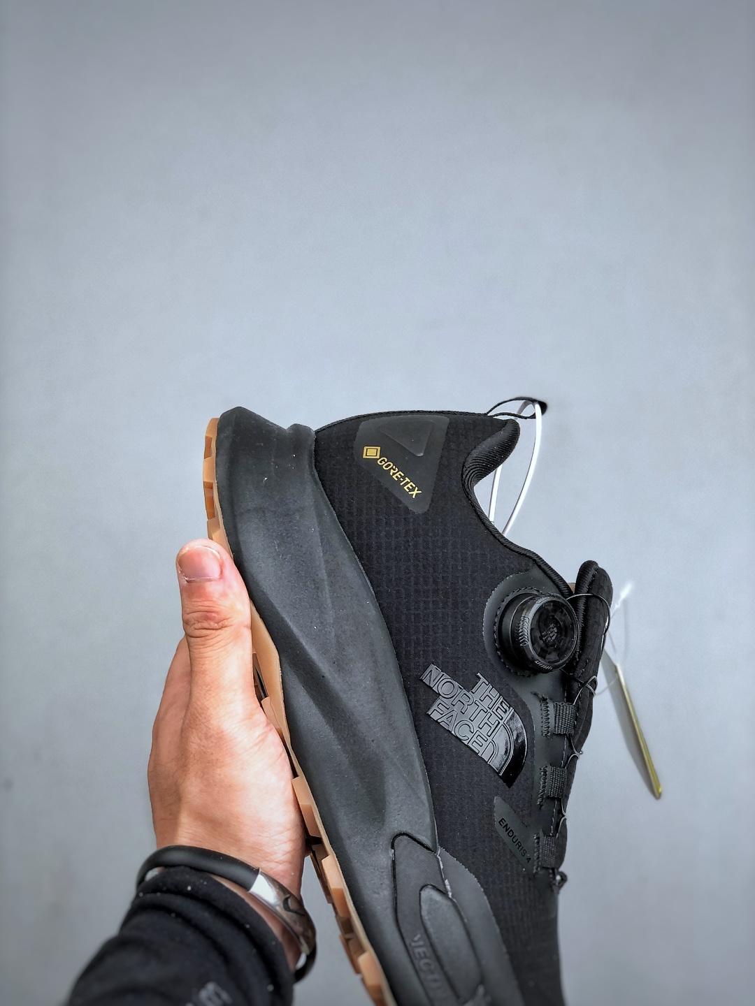 The North Face Men's Vectiv Enduris 4 Low Trail Running and Hiking Shoes 7 cmp i1760722703391 6042 0 5