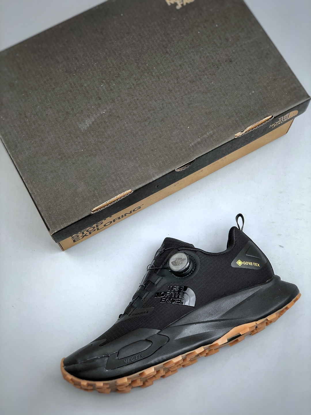 The North Face Men's Vectiv Enduris 4 Low Trail Running and Hiking Shoes 4 cmp i1760722703727 4772 0 2