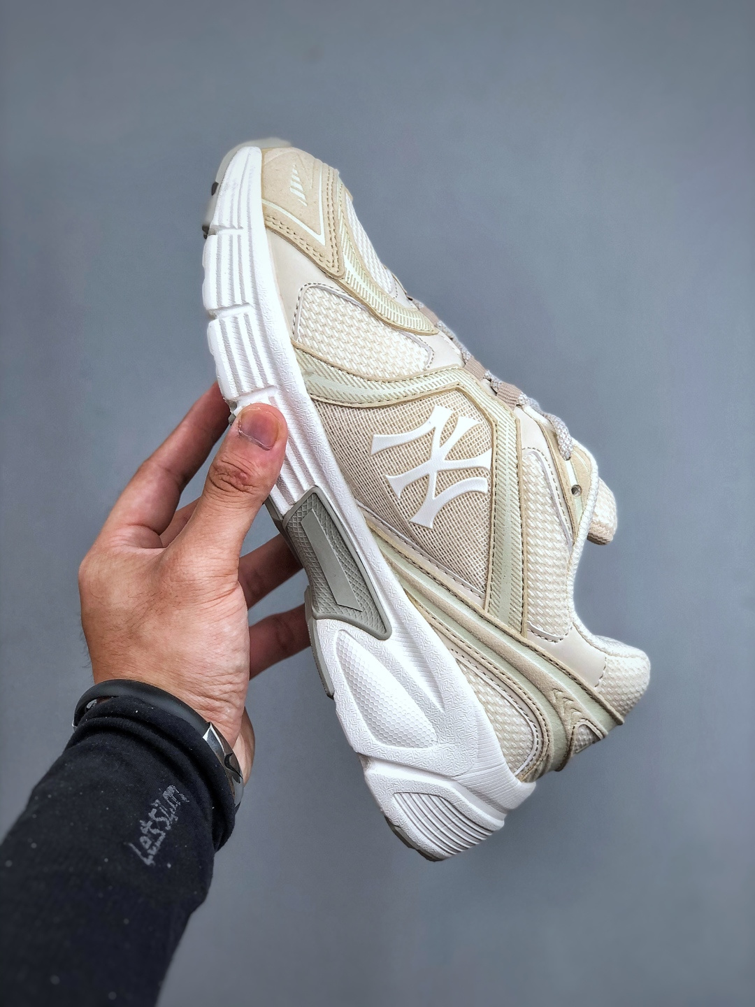 MLB Chunky Liner Sneakers: Stylish & Comfortable Street Fashion Footwear 3 cmp i1760722790066 4632 0 1