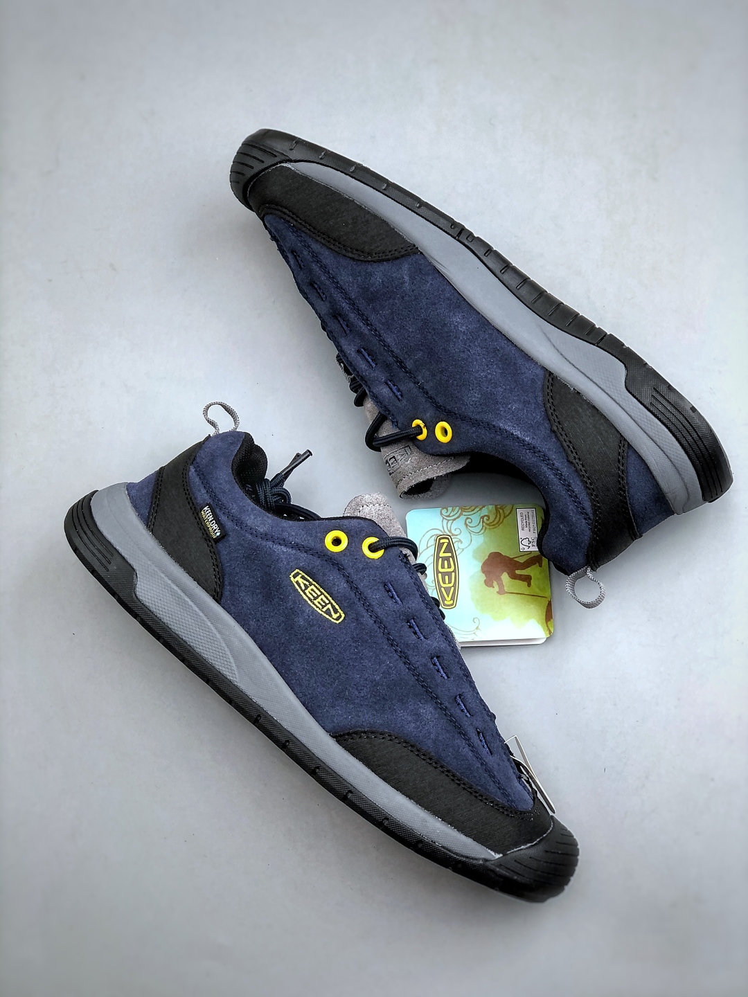 💰240美国人气户外品牌-科恩Keen Jasper 2 WP 贾斯珀都市系列复古低帮系带户外风露营徒步登山运动训练鞋 原楦型开发纸版#采用固色翻毛皮鞋面材质#内嵌高密度EVA发泡缓震脚垫#外置一体式包裹防滑防剐蹭耐磨橡胶大底❗向经典的90年代致敬！山系神级鞋履 
尺码：38-45