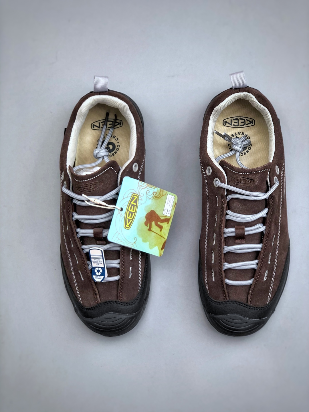 💰240 美国人气户外品牌-科恩Keen Jasper 2 WP 贾斯珀都市系列复古低帮系带户外风露营徒步登山运动训练鞋 原楦型开发纸版#采用固色翻毛皮鞋面材质#内嵌高密度EVA发泡缓震脚垫#外置一体式包裹防滑防剐蹭耐磨橡胶大底❗向经典的90年代致敬！山系神级鞋履 
尺码：38-45