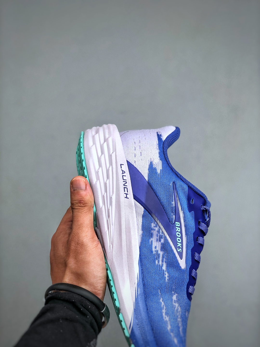 💰200 Brooks布鲁克斯 Launch 11 跑鞋缓震马拉松氮气慢跑鞋 货号：120439 18 472 尺码：36-45