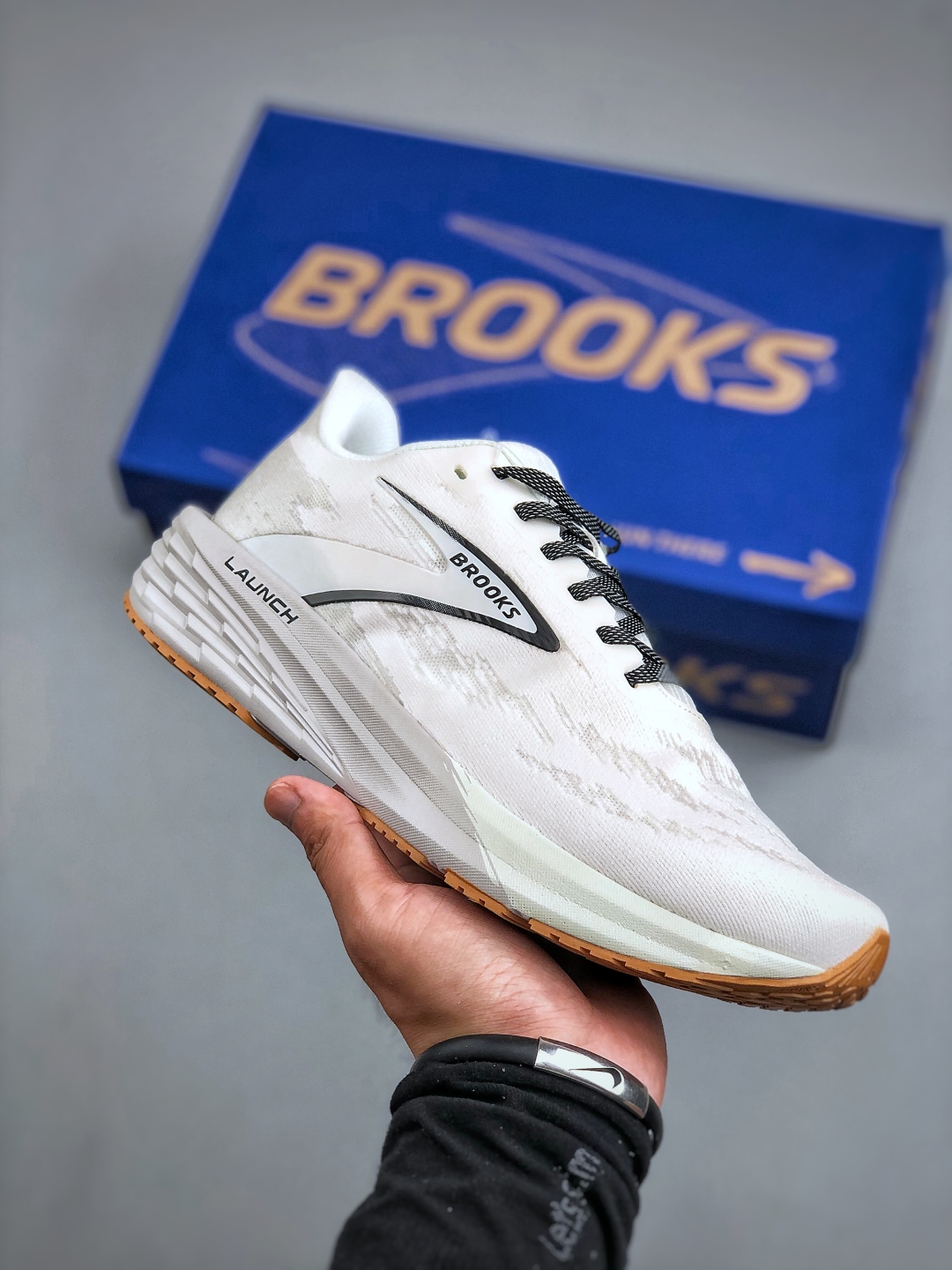 合集#💰200 Brooks布鲁克斯 Launch 11 跑鞋缓震马拉松氮气慢跑鞋 货号：120439 18 472 尺码：36-45