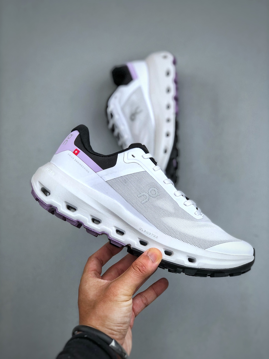 💰220 On昂跑Cloudpulse Next 轻量运动休闲鞋 尺码：36-46