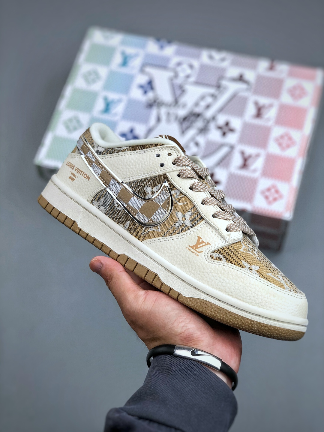 Louis Vuitton luxury shoes 3