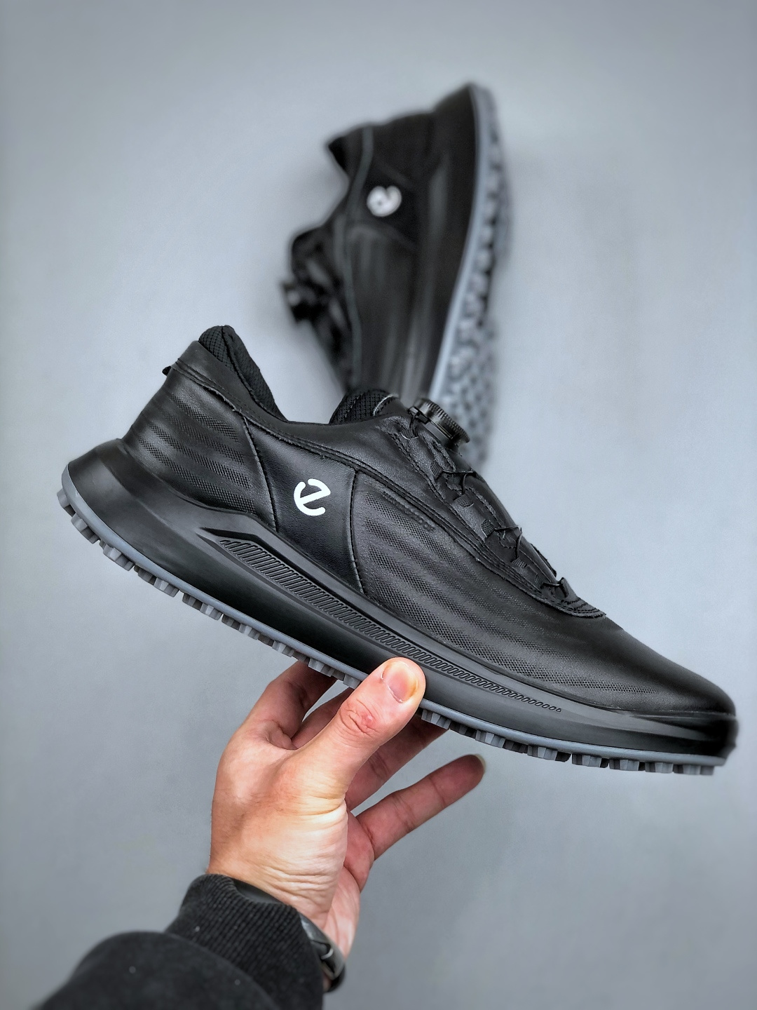 280 ECCO爱步 小红书爆款 新款百搭休闲款 Ecco/爱步男士跑步鞋休闲鞋透气轻质系带轻便运动鞋