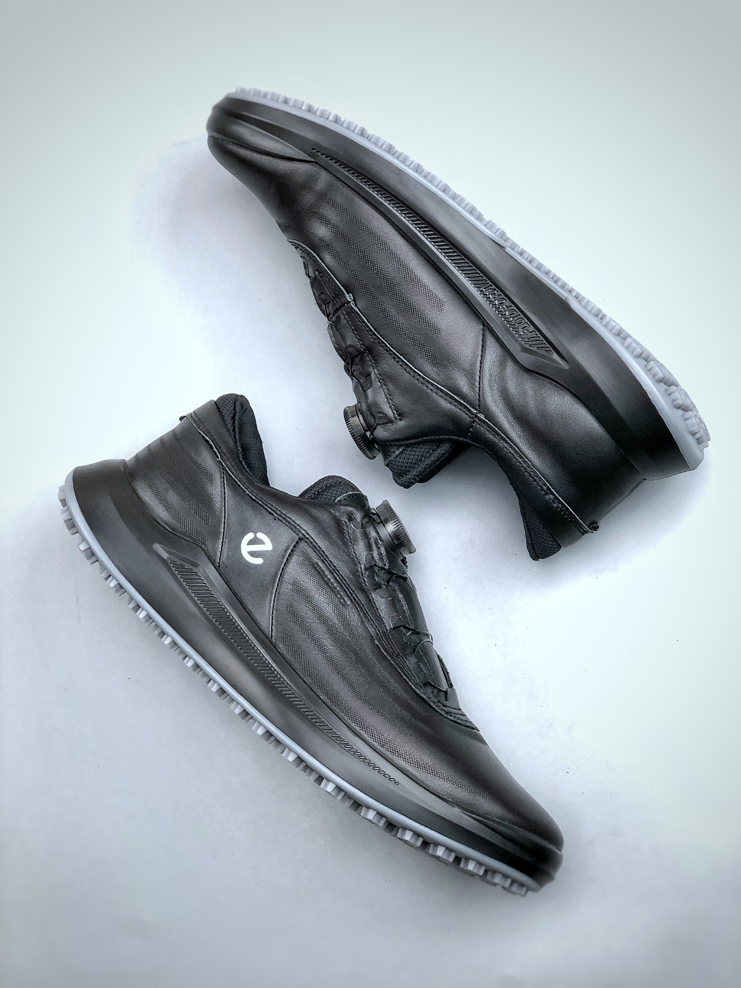 280 ECCO爱步 小红书爆款 新款百搭休闲款 Ecco/爱步男士跑步鞋休闲鞋透气轻质系带轻便运动鞋