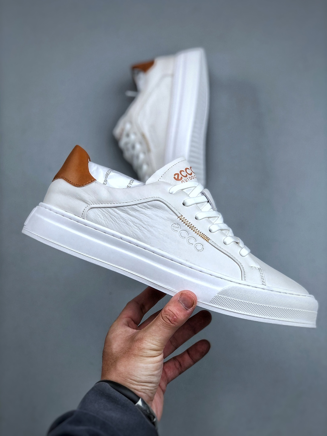 ECCO爱步小白鞋男 四季可穿复古增高板鞋