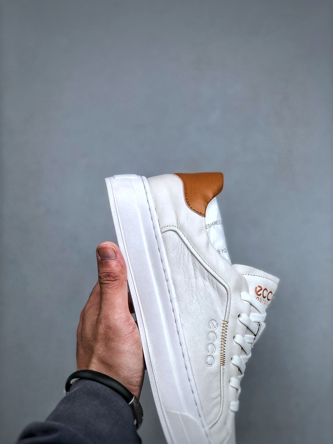 ECCO爱步小白鞋男 四季可穿复古增高板鞋