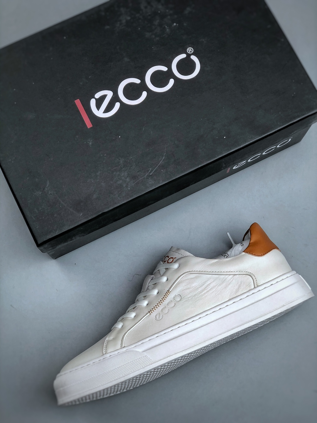 ECCO爱步小白鞋男 四季可穿复古增高板鞋