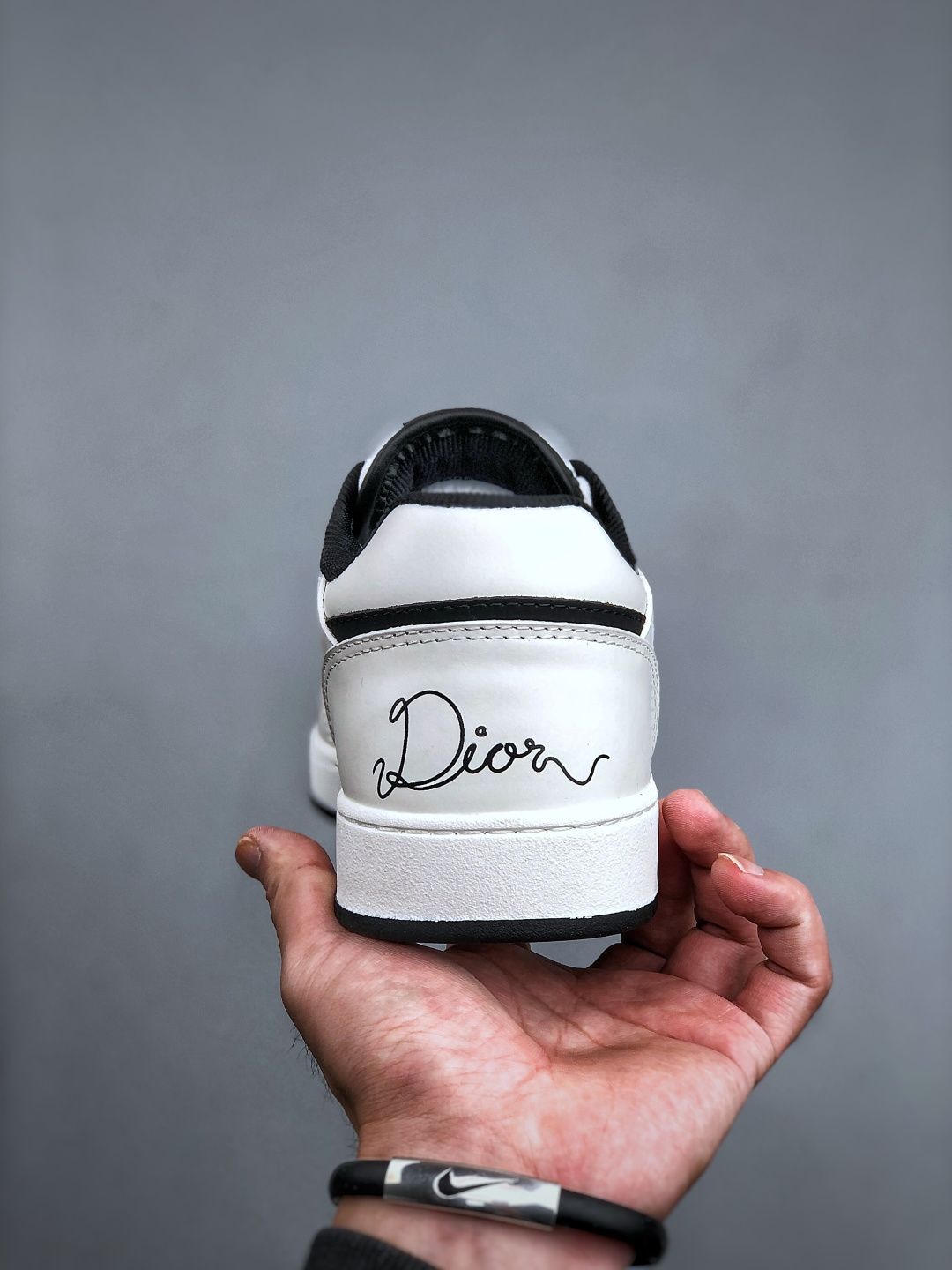 O Dior迪奥B27系列市面顶级版本出货 O Dior迪奥B27系列市面顶级版本出货