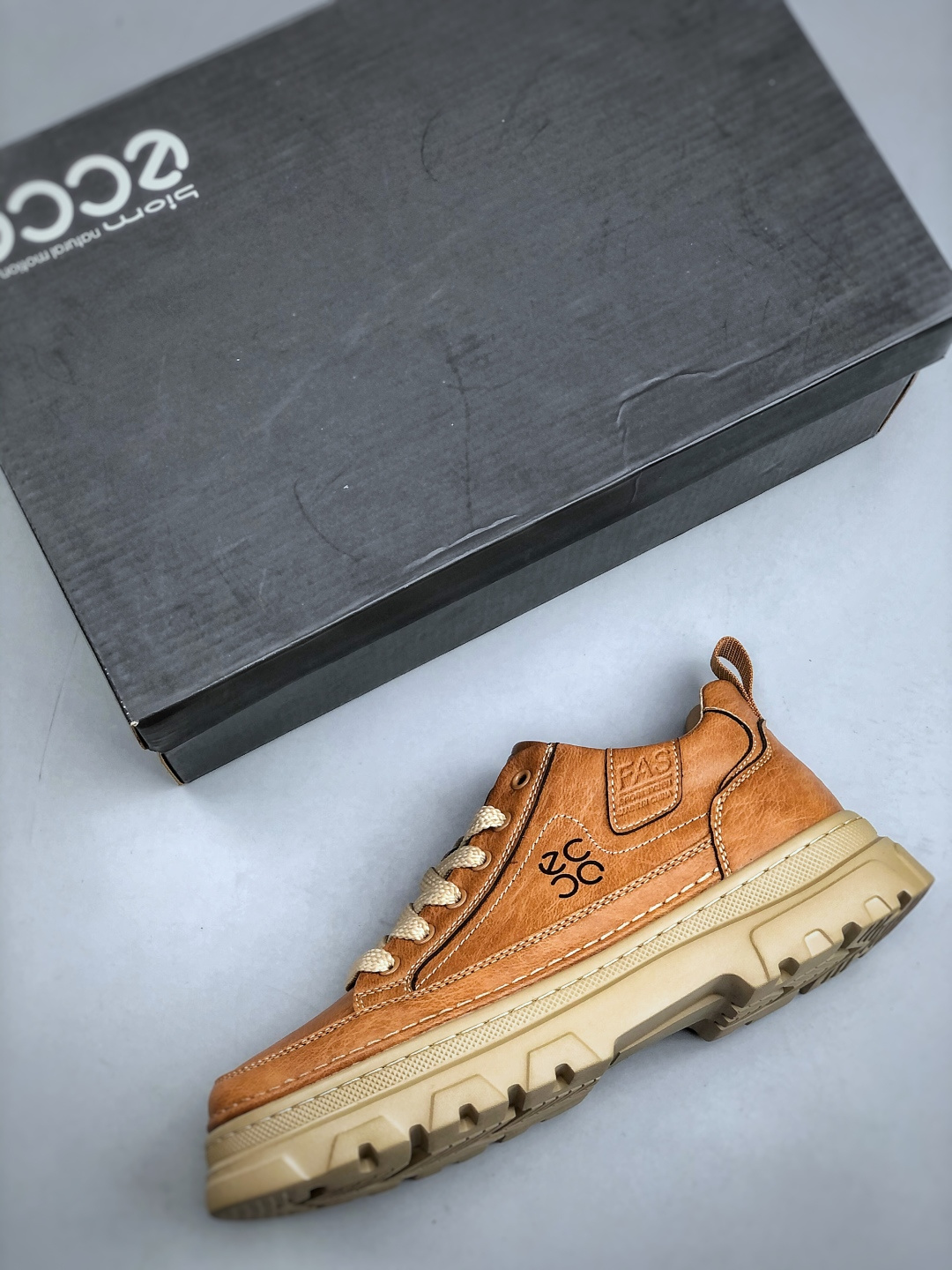 /ECCO爱步 小红书爆款 新款百搭休闲款 Ecco/爱步男士跑步鞋休闲鞋透气轻质系带轻便运动鞋