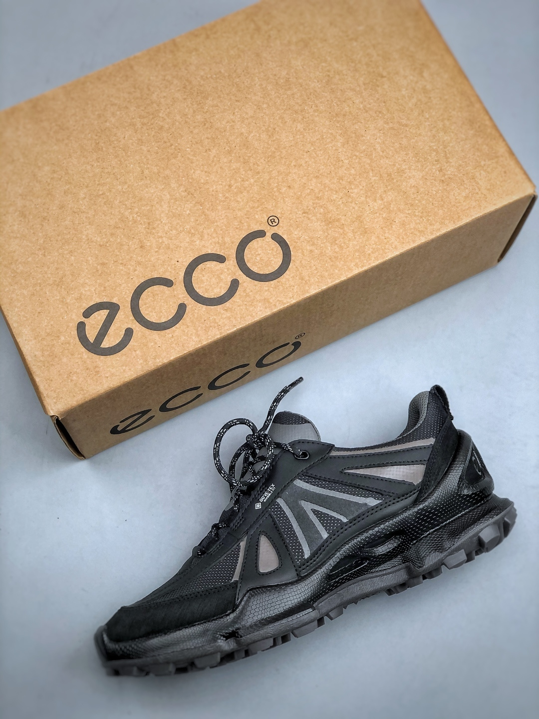 ECCO爱步男鞋2025新款运动鞋防水透气户外健步鞋BIOMC踪迹系列 ECCO爱步男鞋2025新款运动鞋防水透气户外健步鞋BIOMC踪迹系列