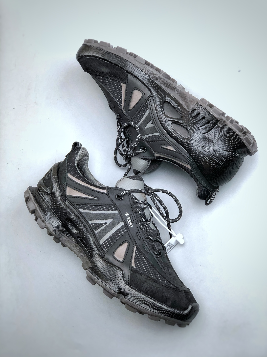 ECCO爱步男鞋2025新款运动鞋防水透气户外健步鞋BIOMC踪迹系列 ECCO爱步男鞋2025新款运动鞋防水透气户外健步鞋BIOMC踪迹系列