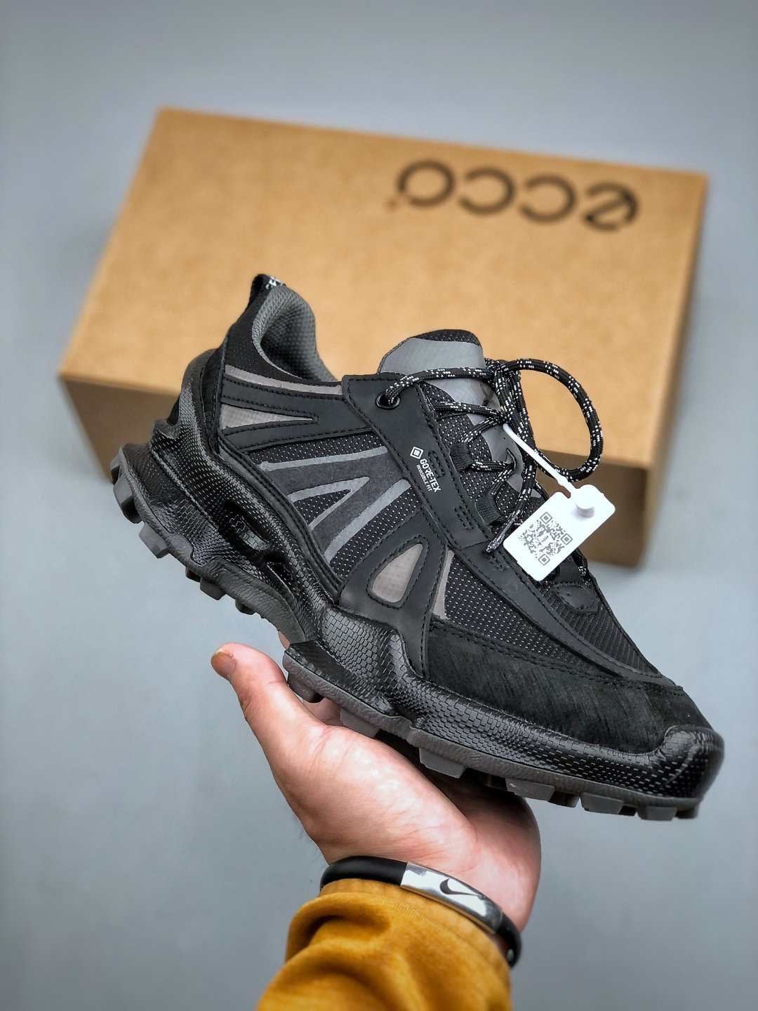 ECCO爱步男鞋2025新款运动鞋防水透气户外健步鞋BIOMC踪迹系列 ECCO爱步男鞋2025新款运动鞋防水透气户外健步鞋BIOMC踪迹系列