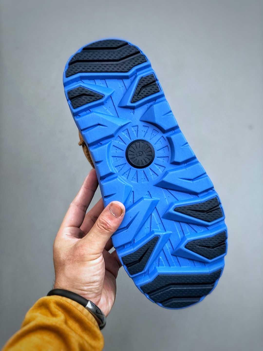 市面顶级版本 UGG 25款 王一博二代系列 黑色4cm厚底