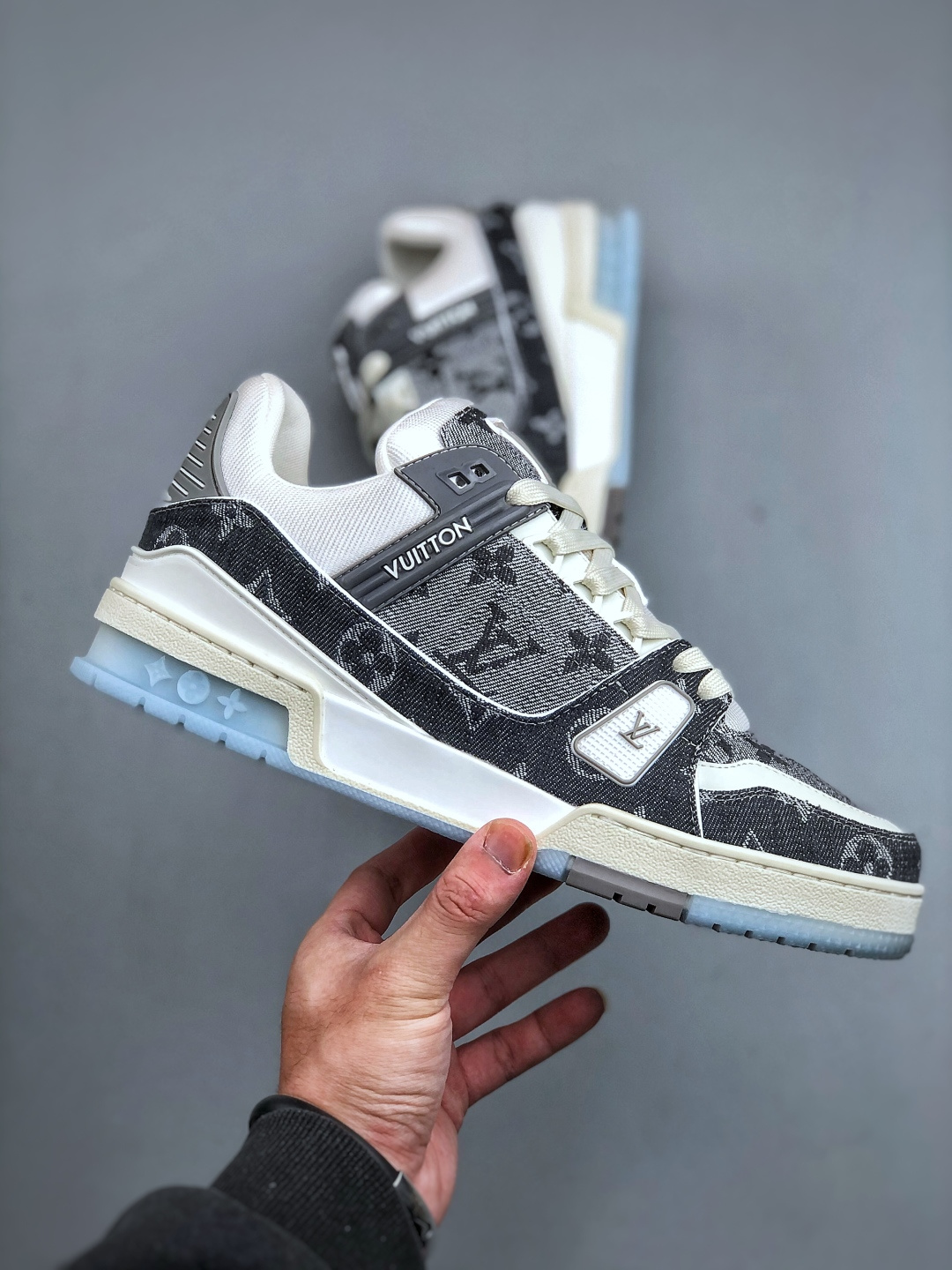 YS纯原广奢高端货 LOUIS VUITT路易威登 LV Trainer 牛皮革 鳄鱼皮