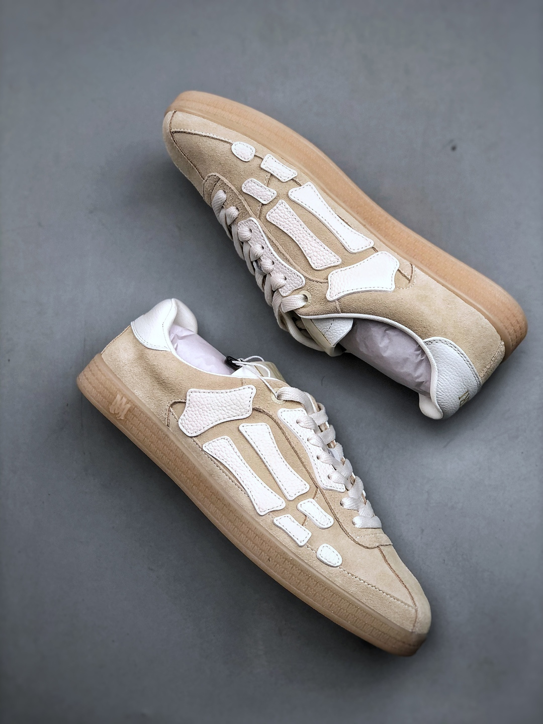 AMIRI SkeletHigh 骨骼鞋 此款简洁而不失设计感