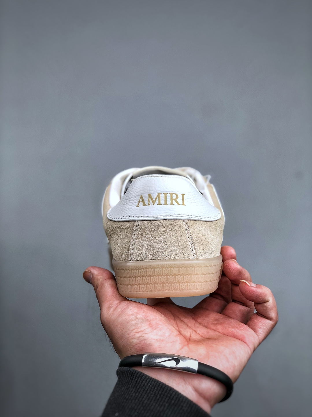 AMIRI SkeletHigh 骨骼鞋 此款简洁而不失设计感