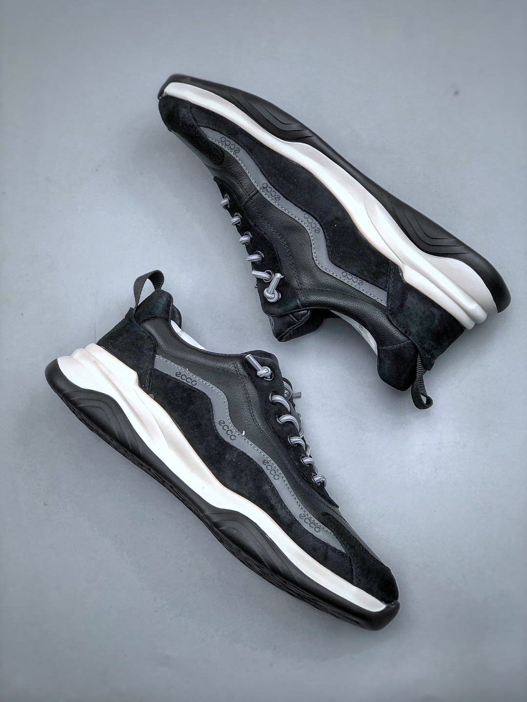 ECCO爱步男鞋 百搭休闲老爹鞋 柔酷8号系列运动鞋