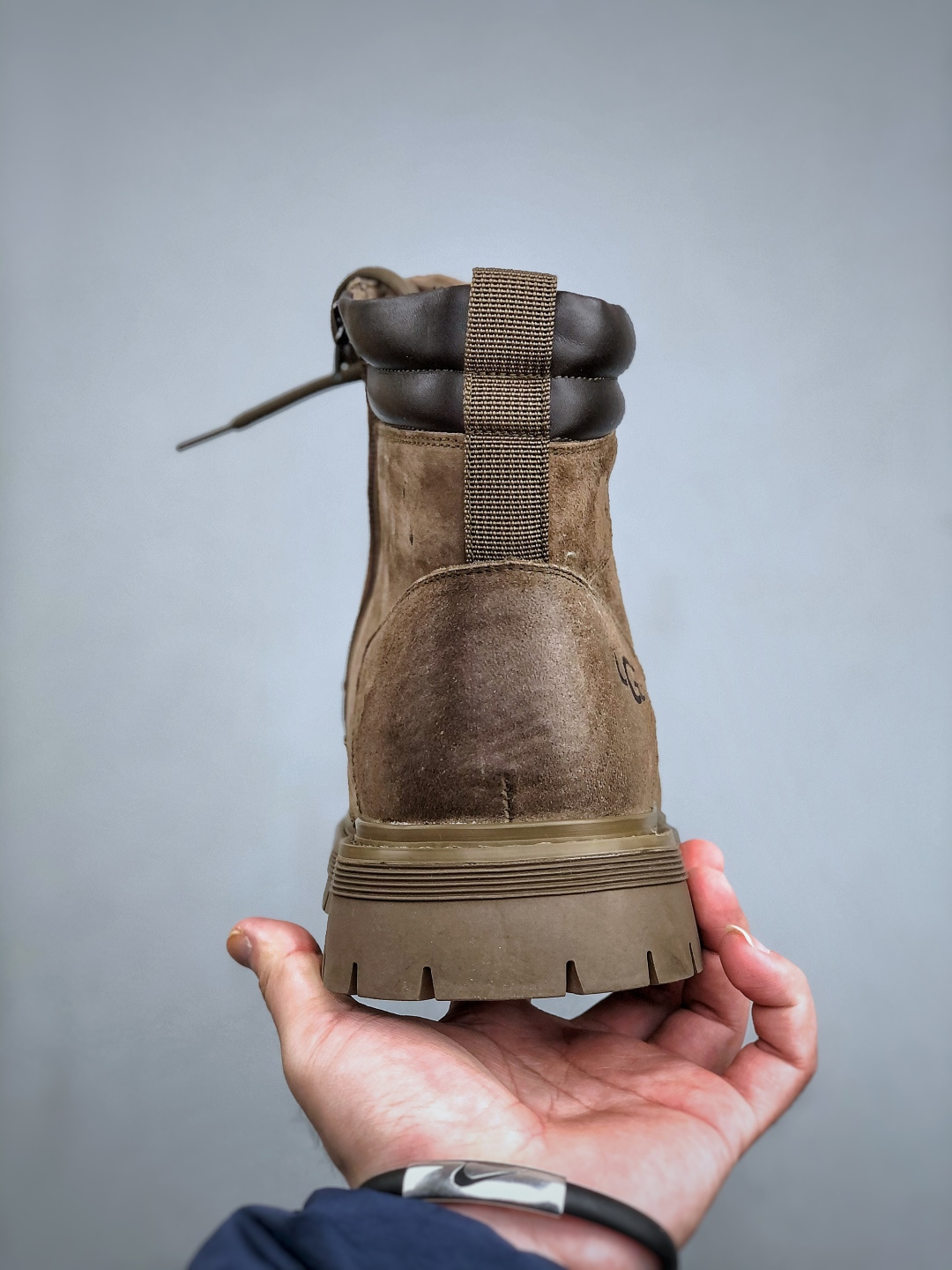 新货#UGG 秋冬新品（毛绒一体内里保暖锁热）秋冬必备 户外中帮休闲马丁靴雪地靴系列