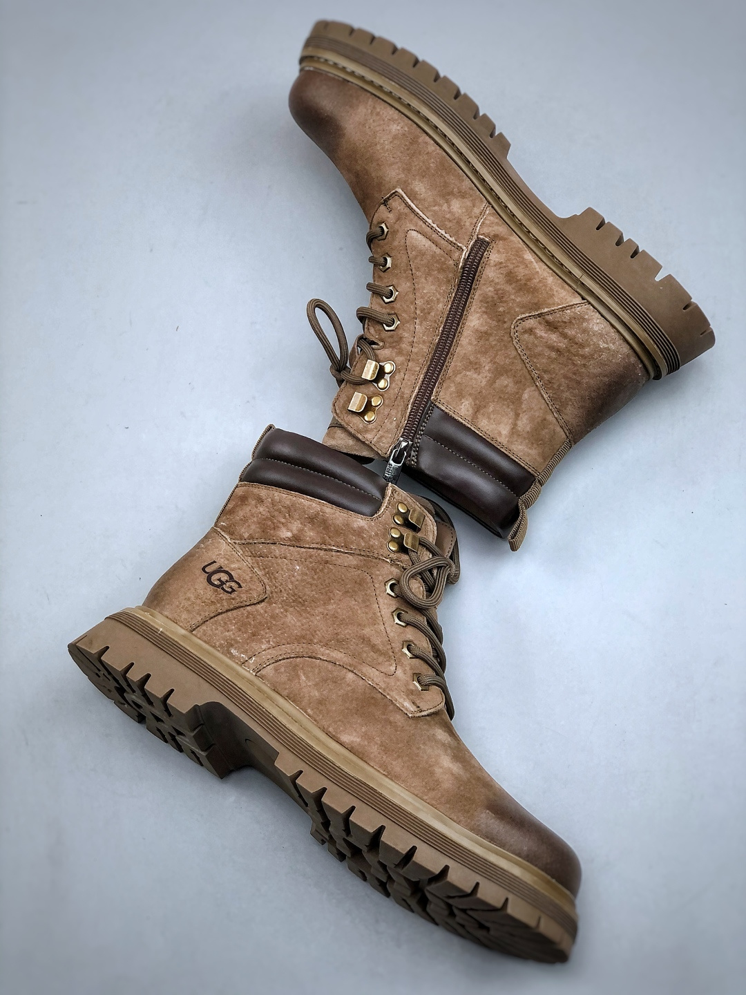 新货#UGG 秋冬新品（毛绒一体内里保暖锁热）秋冬必备 户外中帮休闲马丁靴雪地靴系列