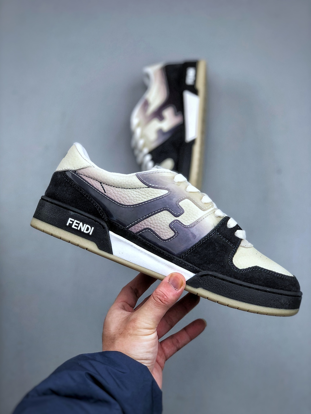 380 广东高端品质 FENDI芬迪 Match 圆头厚底 低帮板鞋 Fendi芬迪休闲鞋