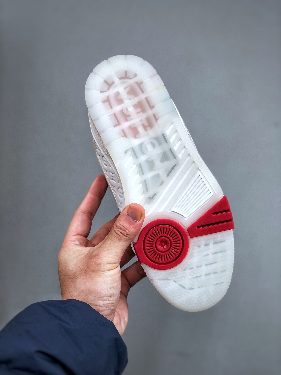 600 Tyler x Louis Vuitt路易威登 LV Trainer 联名款 低帮休闲板鞋