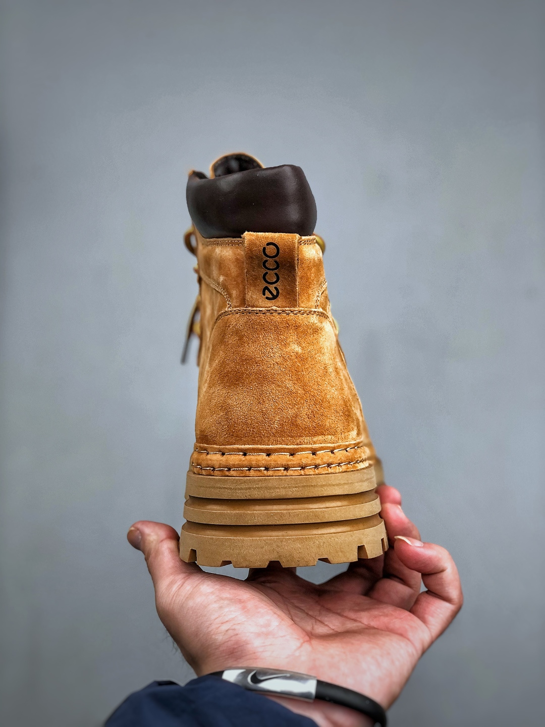 280 ECCO爱步男鞋大黄靴 防滑厚底马丁靴 工装靴真皮靴