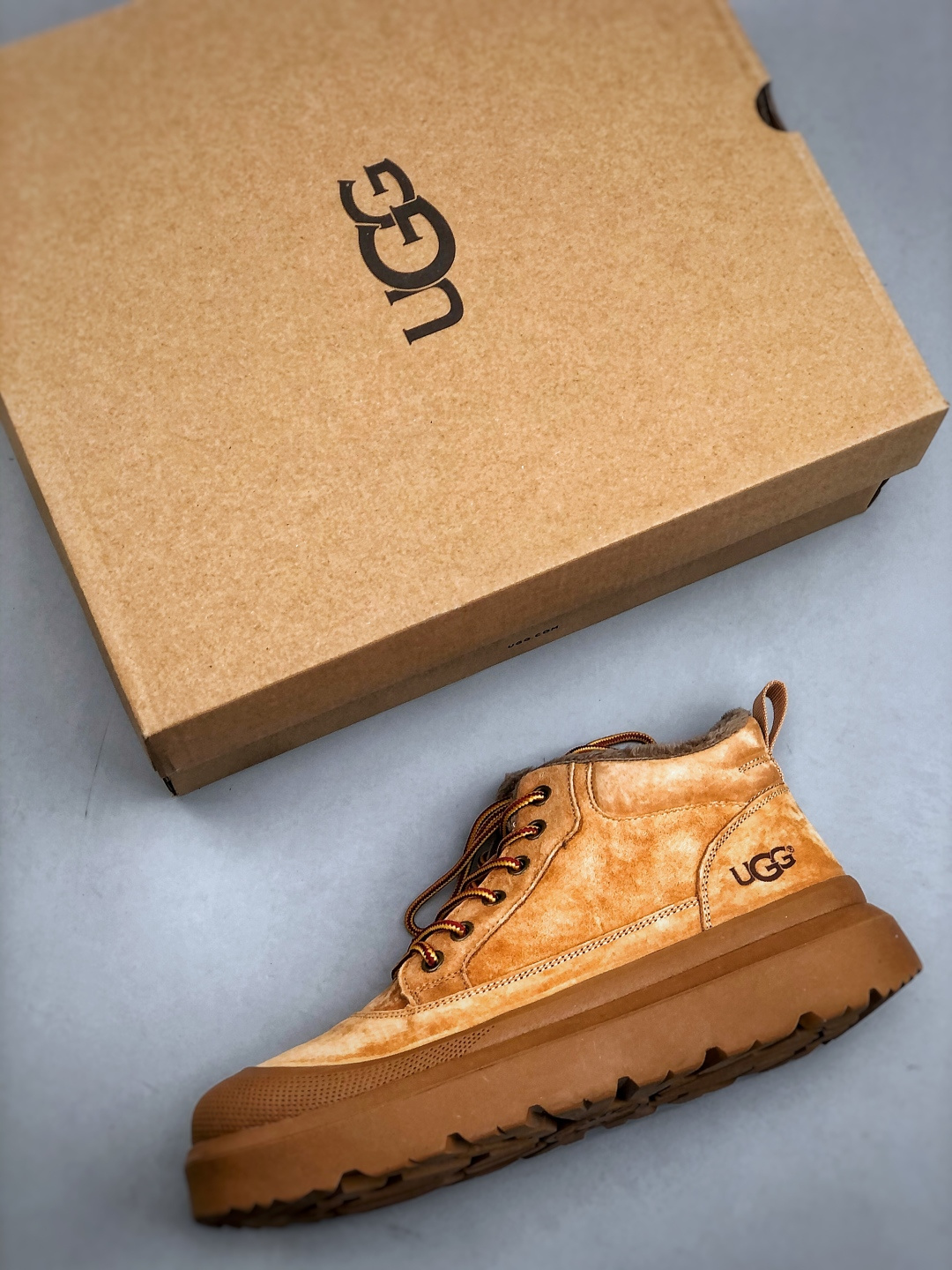 280 轻奢品牌UGGTasman Weather Hybrid 塔斯曼混合系列轻量休闲鞋