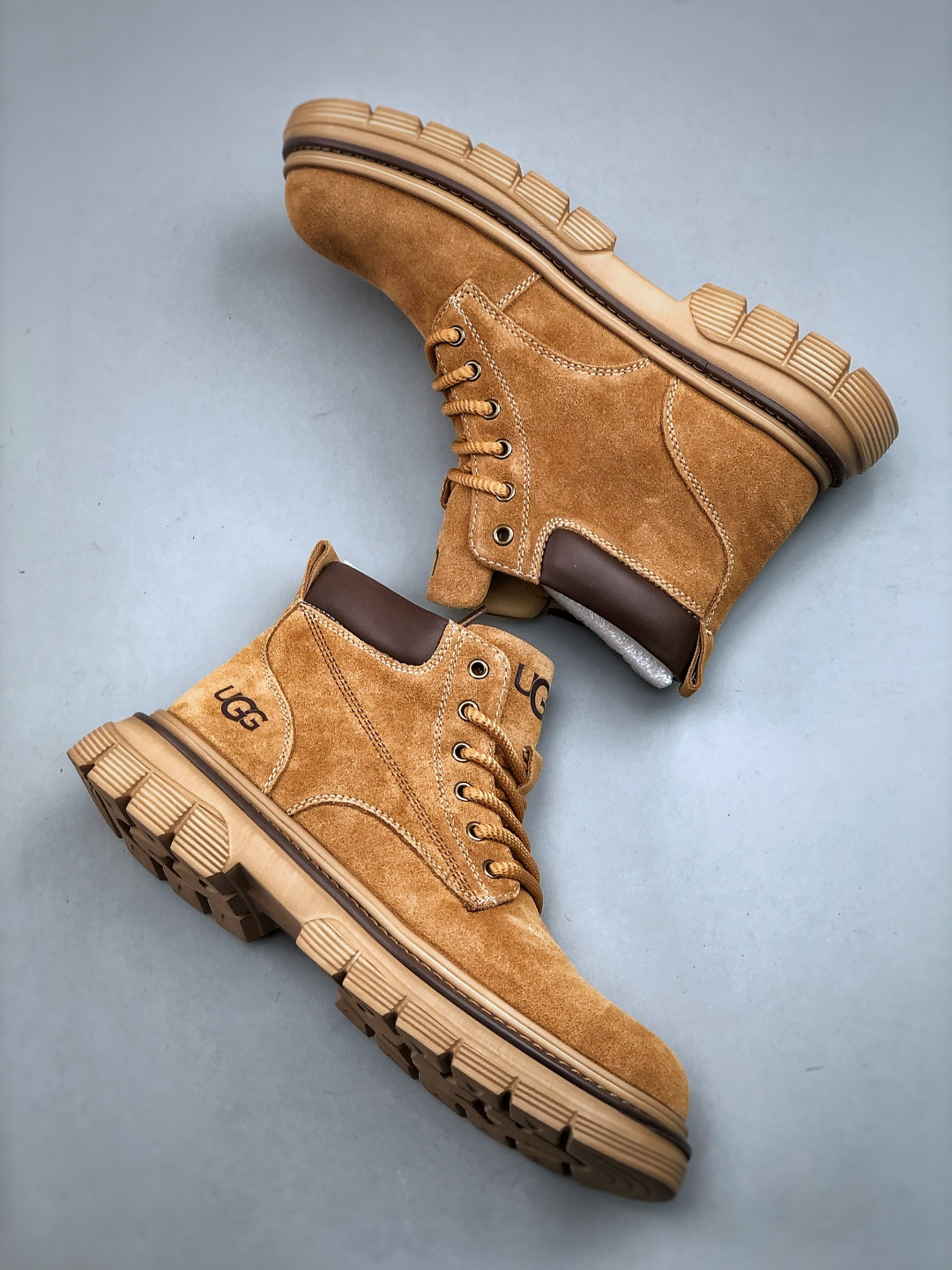 新货#UGG 秋冬新品(毛绒一体内里保暖锁热)秋冬必备 户外中帮休闲马丁靴雪地靴系列 UGGTasman Weather Hybrid 塔斯曼混合系列中帮轻量休闲马丁靴 新货#UGG 秋冬新品(毛绒一体内里保暖锁热)秋冬必备 户外中帮休闲马丁靴雪地靴系列 UGGTasman Weather Hybrid 塔斯曼混合系列中帮轻量休闲马丁靴