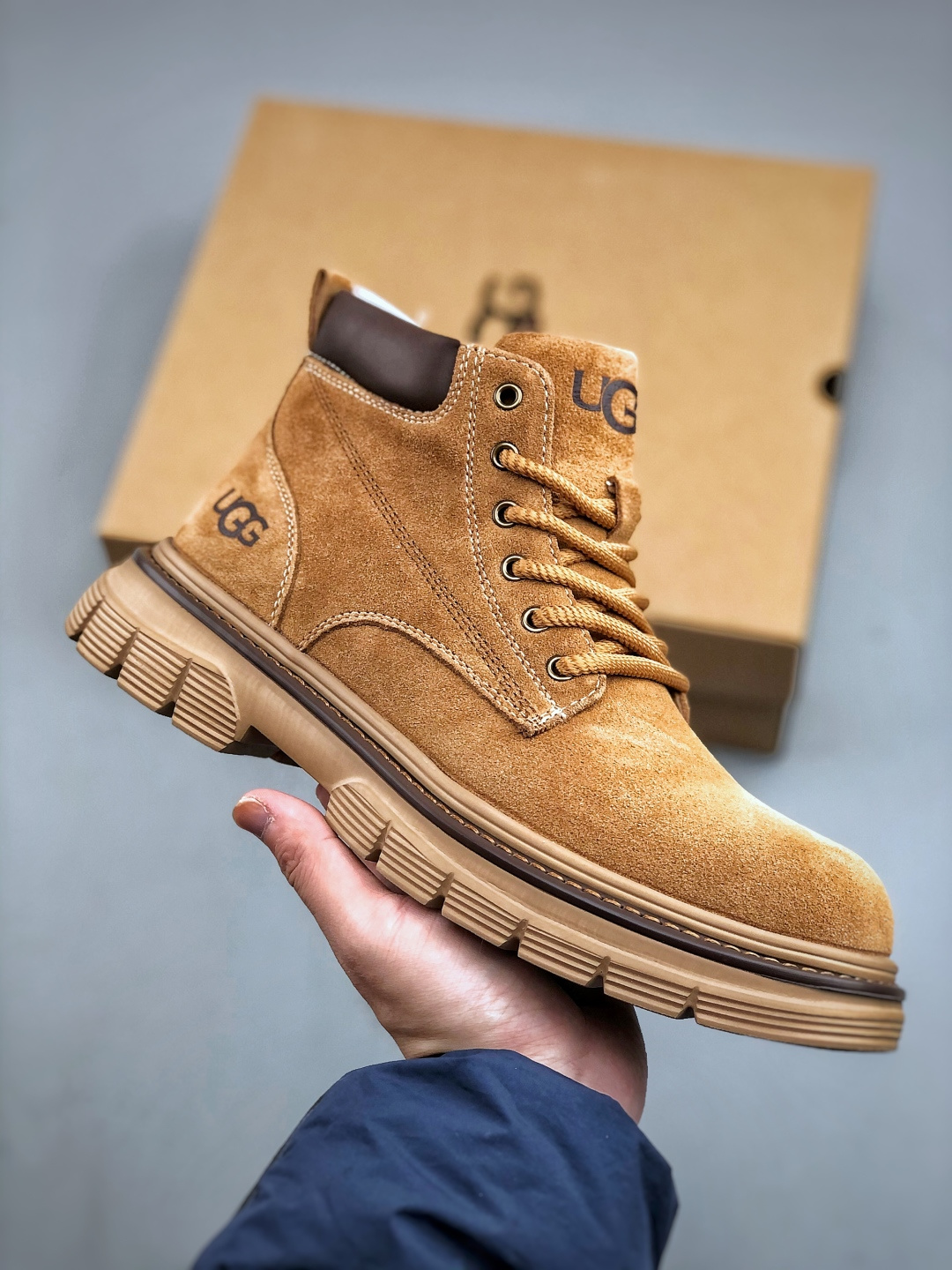 新货#UGG 秋冬新品(毛绒一体内里保暖锁热)秋冬必备 户外中帮休闲马丁靴雪地靴系列 UGGTasman Weather Hybrid 塔斯曼混合系列中帮轻量休闲马丁靴 新货#UGG 秋冬新品(毛绒一体内里保暖锁热)秋冬必备 户外中帮休闲马丁靴雪地靴系列 UGGTasman Weather Hybrid 塔斯曼混合系列中帮轻量休闲马丁靴