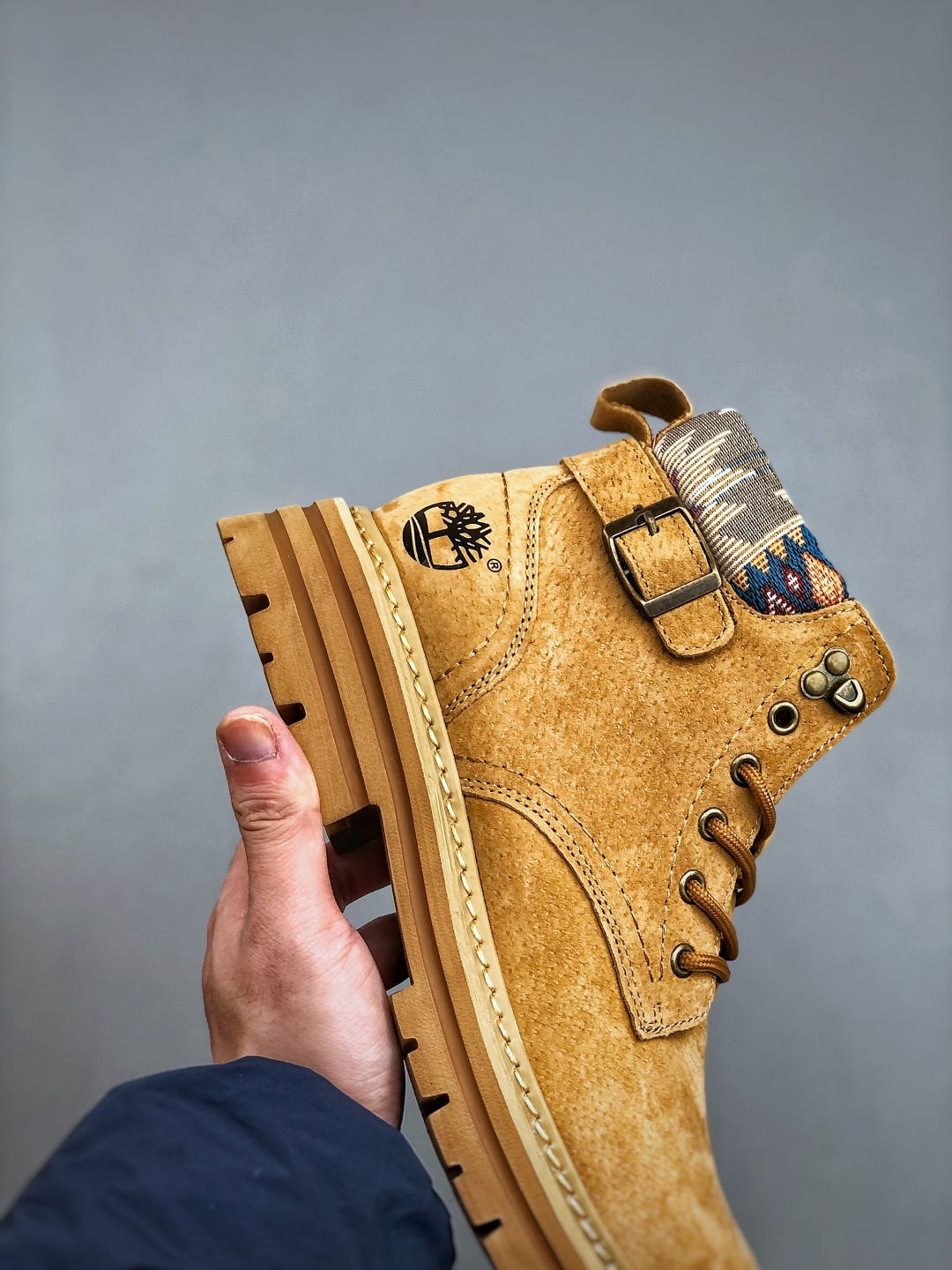 240 Timberland 天伯伦/添柏岚经典款 25ss新款低帮（加绒） TB23066