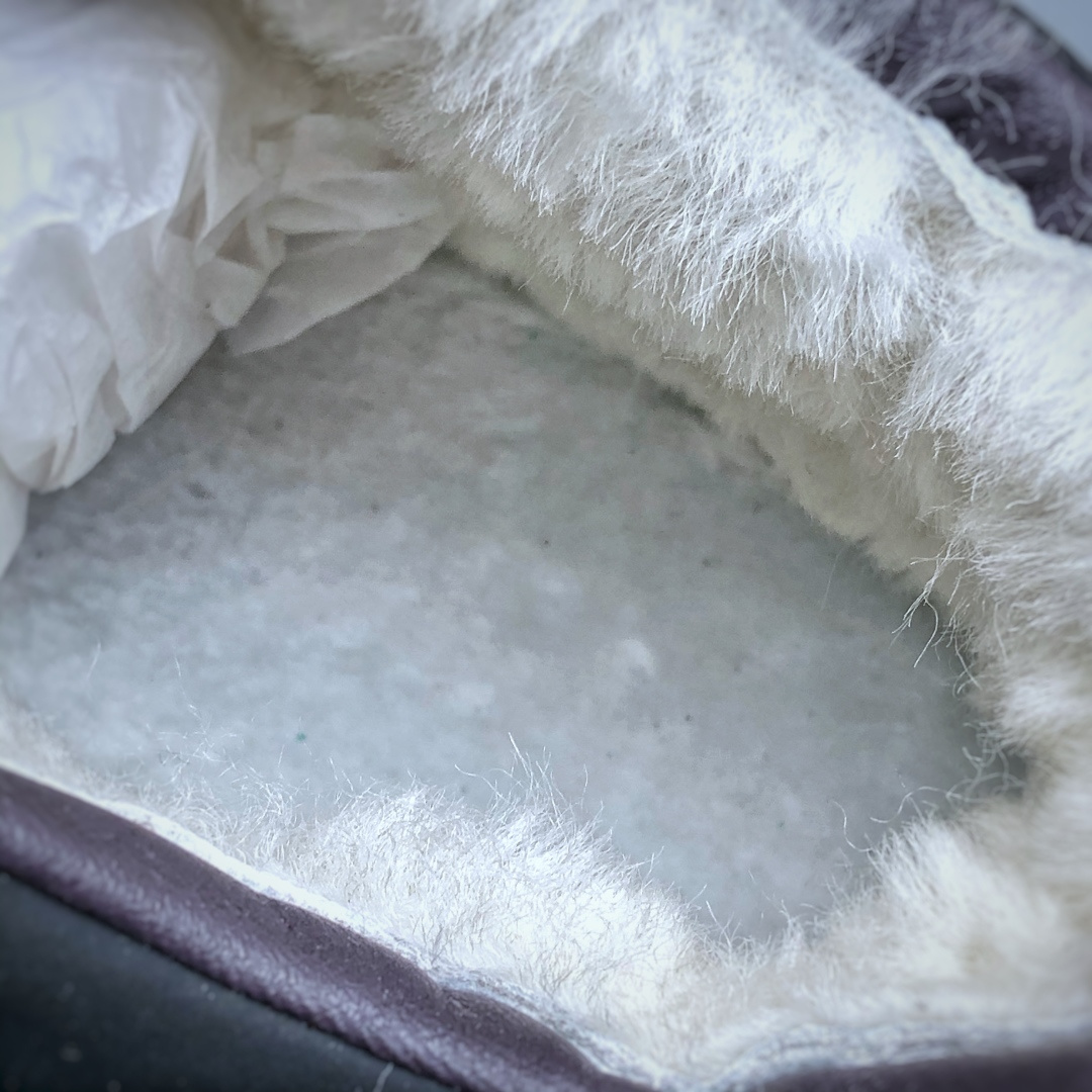 240K Timberland 天伯伦/添柏岚经典款 25ss新款中帮（加绒） TB23066