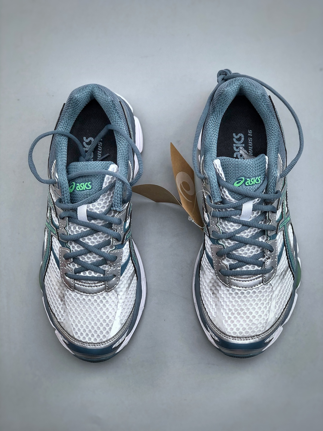 💰260纯原版本  J版  Asics Gel-Cumulus 16 亚瑟士 防滑耐磨 休闲运动鞋 货号：1203A733-100 尺码：36-48（半）