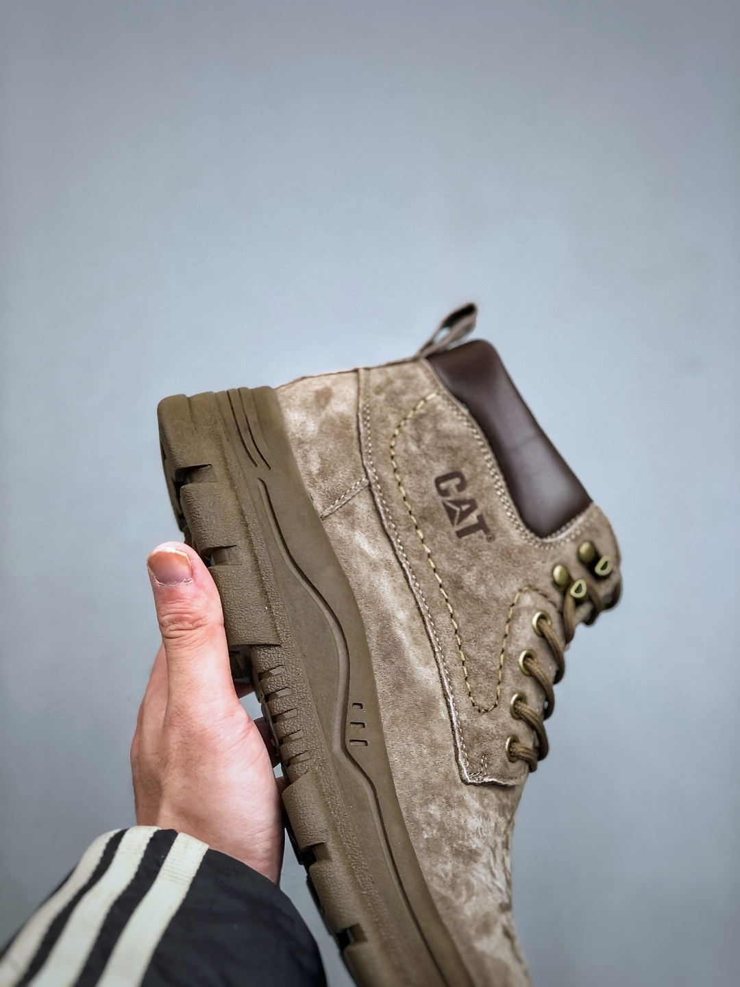 新货CAT卡特 硬汉推土机品牌经典百搭户外中帮休闲马丁靴-Top High Quatity Cheap Sneakers Fashion Clothing Clothes Bags handbags Shoes of all Brand wholesale With The best Quality And Beautiful Price from China Factory Chinese suppliers wholesaler seller 新货CAT卡特 硬汉推土机品牌经典百搭户外中帮休闲马丁靴