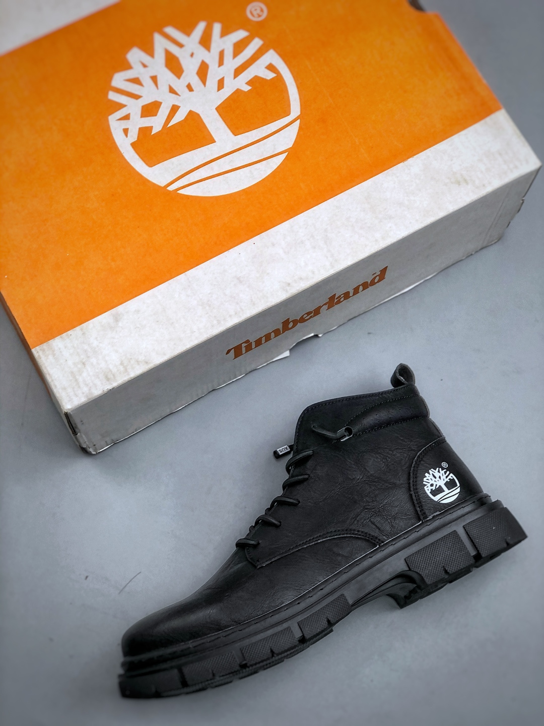 240 Timberland 天伯伦/添柏岚经典款 25ss新款高帮（加绒） TB23066
