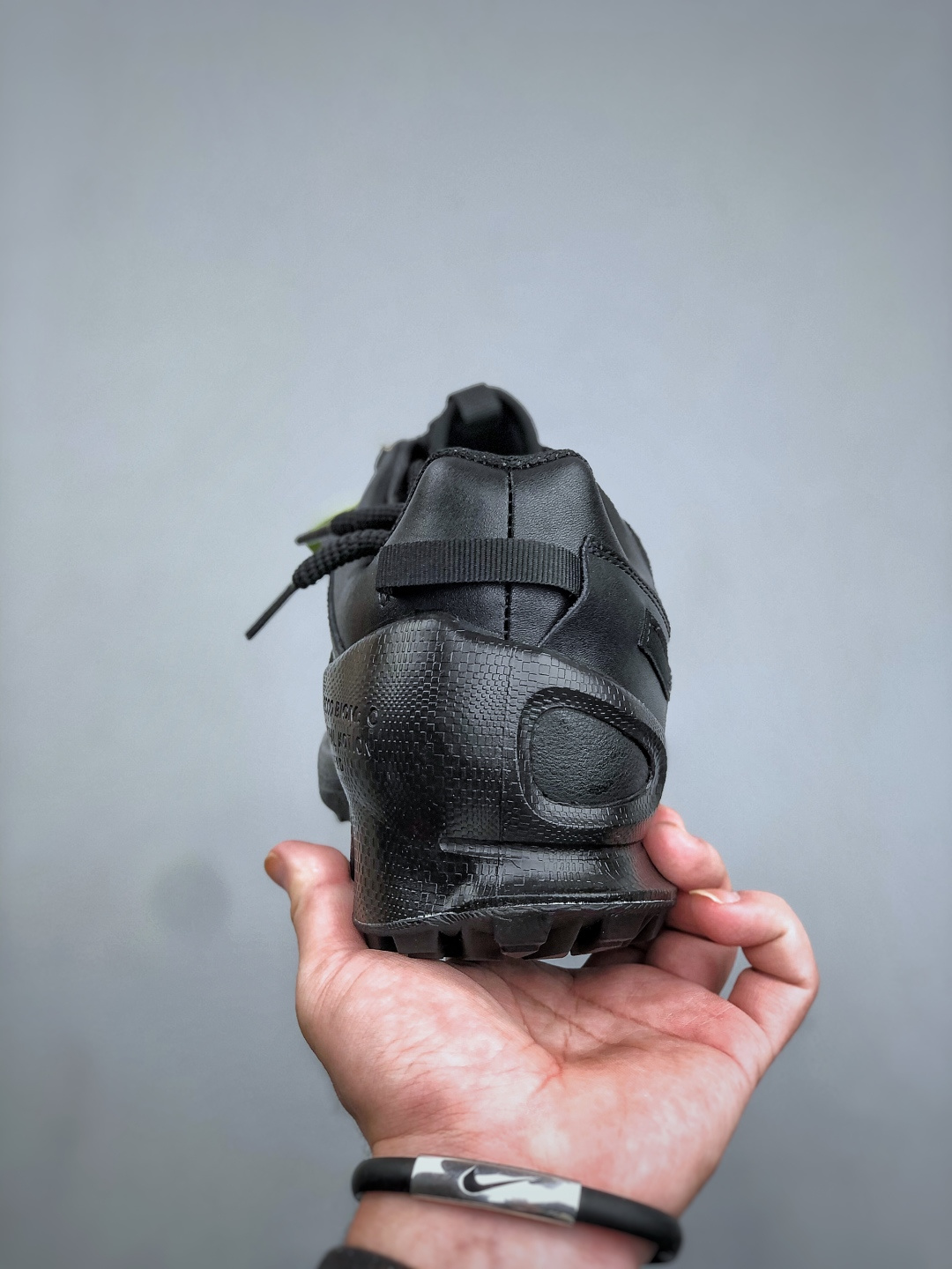 莞产顶级 ECCO爱步｜注塑工艺 牛皮革 低帮 徒步鞋 黑色