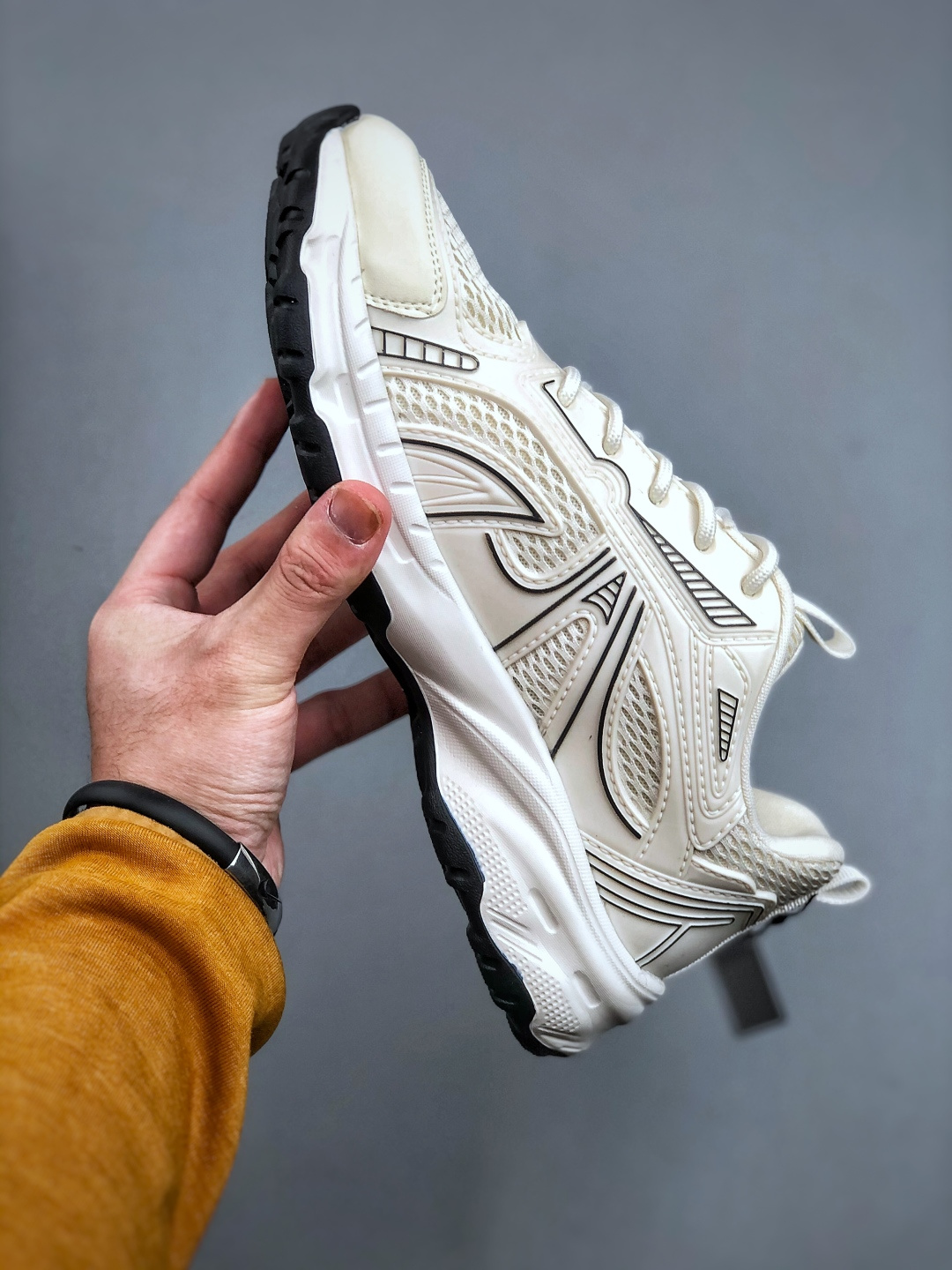 Balenciaga Bag Collection crafted with premium materials and signature 2