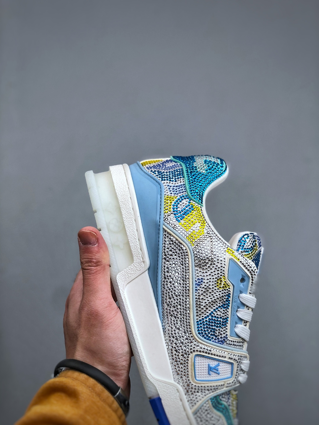 LOUIS VUITTON Trainer 钻鞋 6