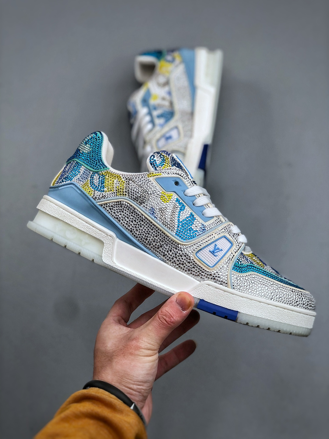 LOUIS VUITTON Trainer 钻鞋 4