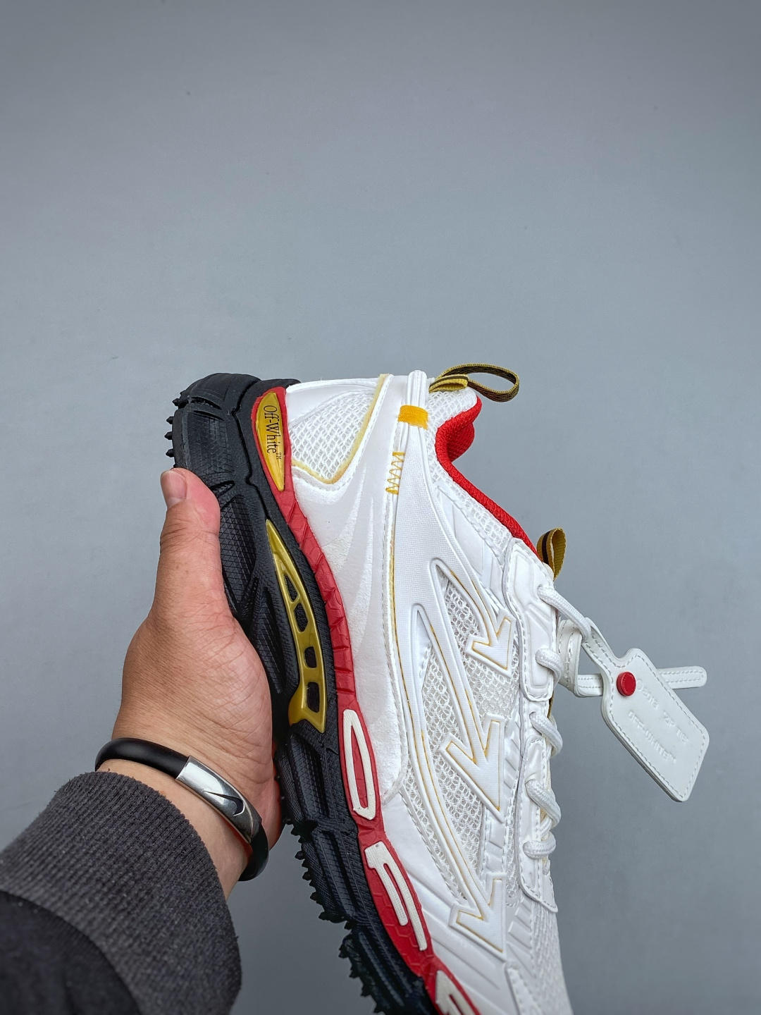 Off-White C/O VirGil Abloh 人气单品  OW最新款情侣款跑鞋百分百原盒正确版 