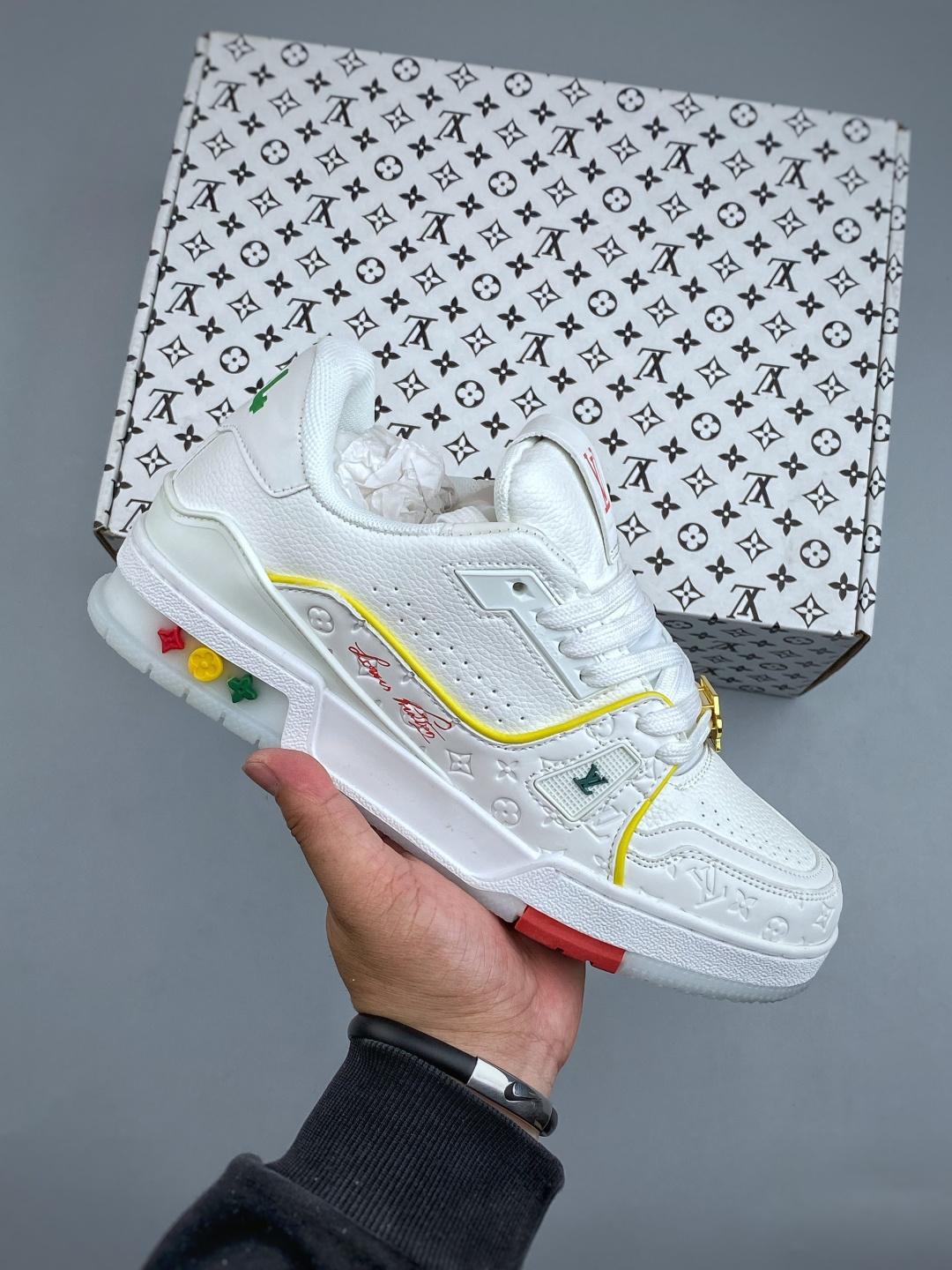 Alternative view of Louis Vuitton Sneakers 11486