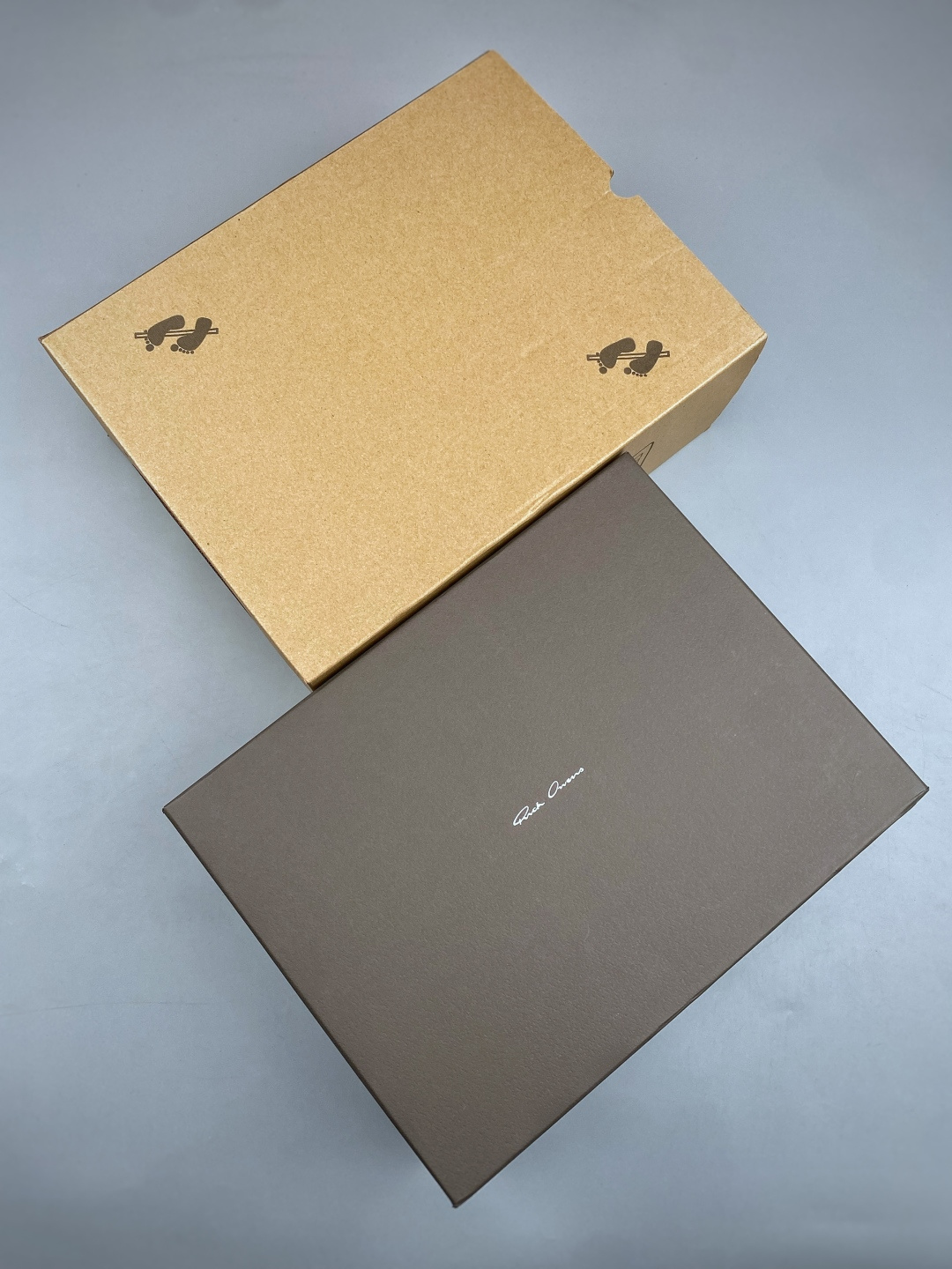 RO欧文斯Rick owens   黑白皮长鞋舌六孔进口原料牛皮莞产超级顶货 新配色陆续上架 产品只会越
