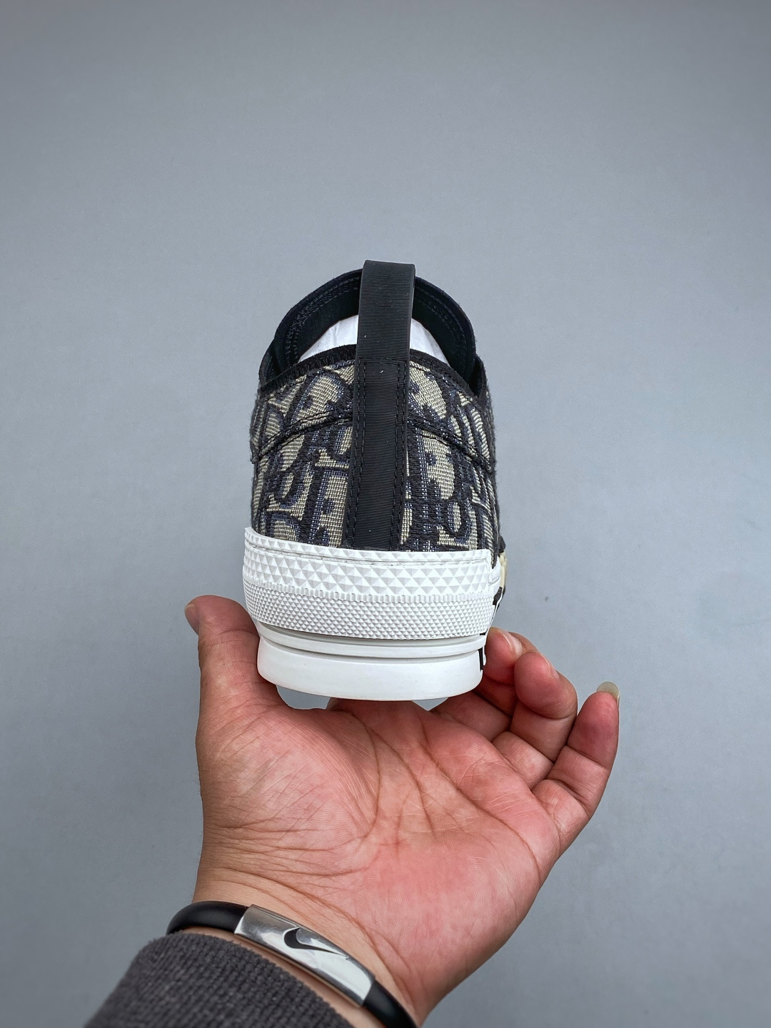 300 迪奥刺绣低班系列 Dior B23 迪奥“CD重影”系列
