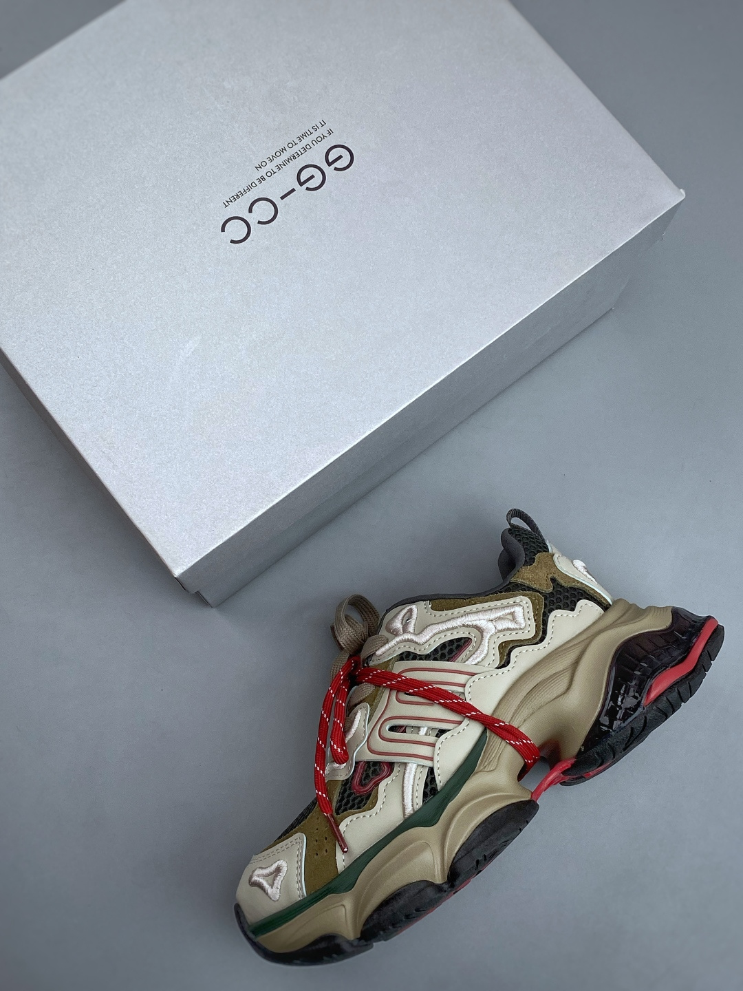 GG-CC 2026ss春季官方新款GGCC 反叛星球 5.5cm厚底增高做旧老爹鞋系列 鞋子颜色很好看