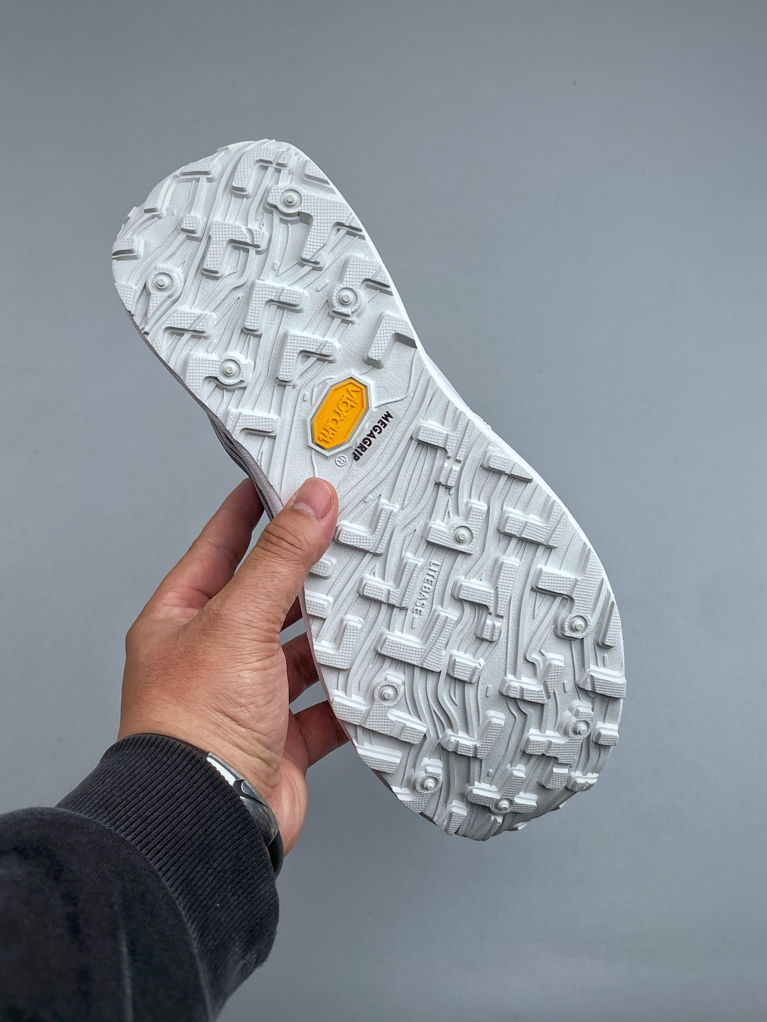 K NORDA 002 厚底系带耐磨 低帮 户外 越野登山功能鞋舒适鞋面 具有很好的延展性 时尚质感鞋面