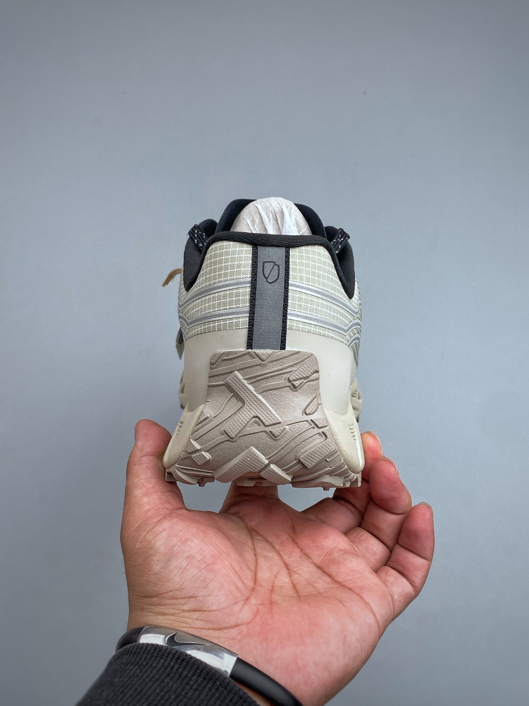 K NORDA 002 厚底系带耐磨 低帮 户外 越野登山功能鞋舒适鞋面 具有很好的延展性 时尚质感鞋面