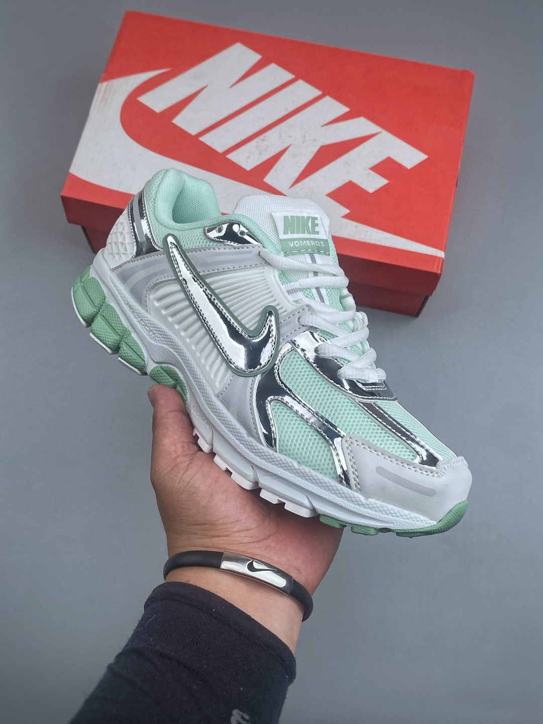 Nike Zoom Vomero 5